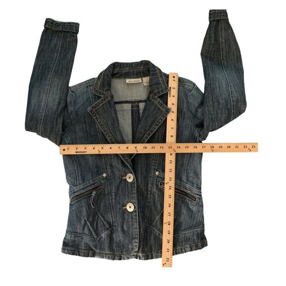 DKNY Denim Jeans Jacket Women's Size Medium Denim Long Sleeve Buttons Zip Pocket - Picture 4 of 12